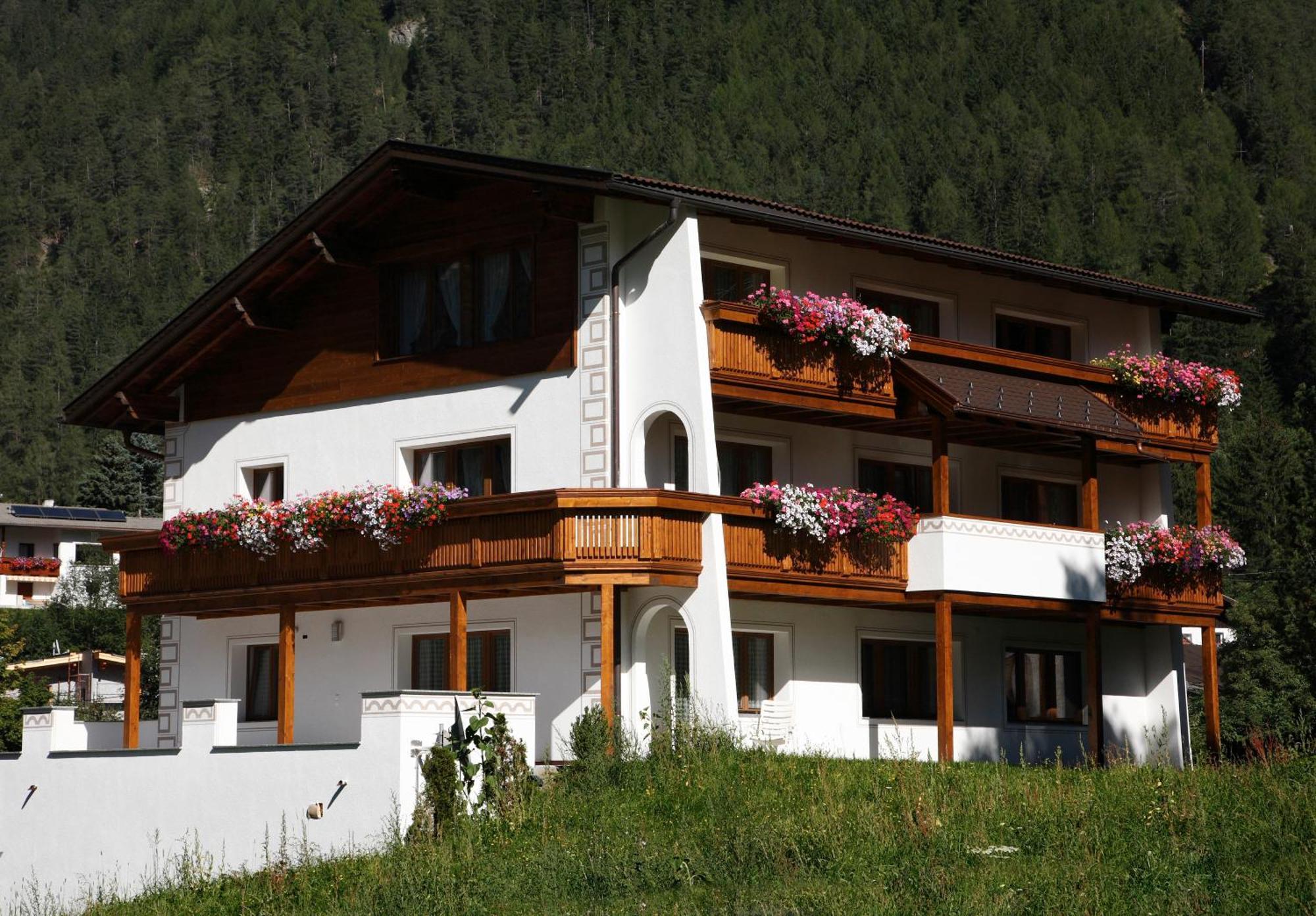 Apart Piz Mondin Pfunds Extérieur photo